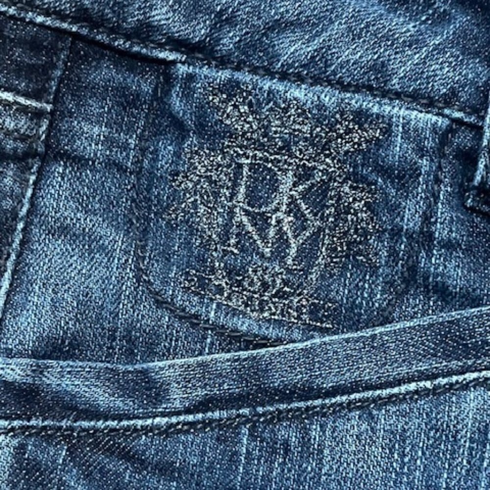 DKNY Jeans Women's 6 Blue Bootcut Classic Embroidered Pockets Excellent cond - Picture 4 of 8